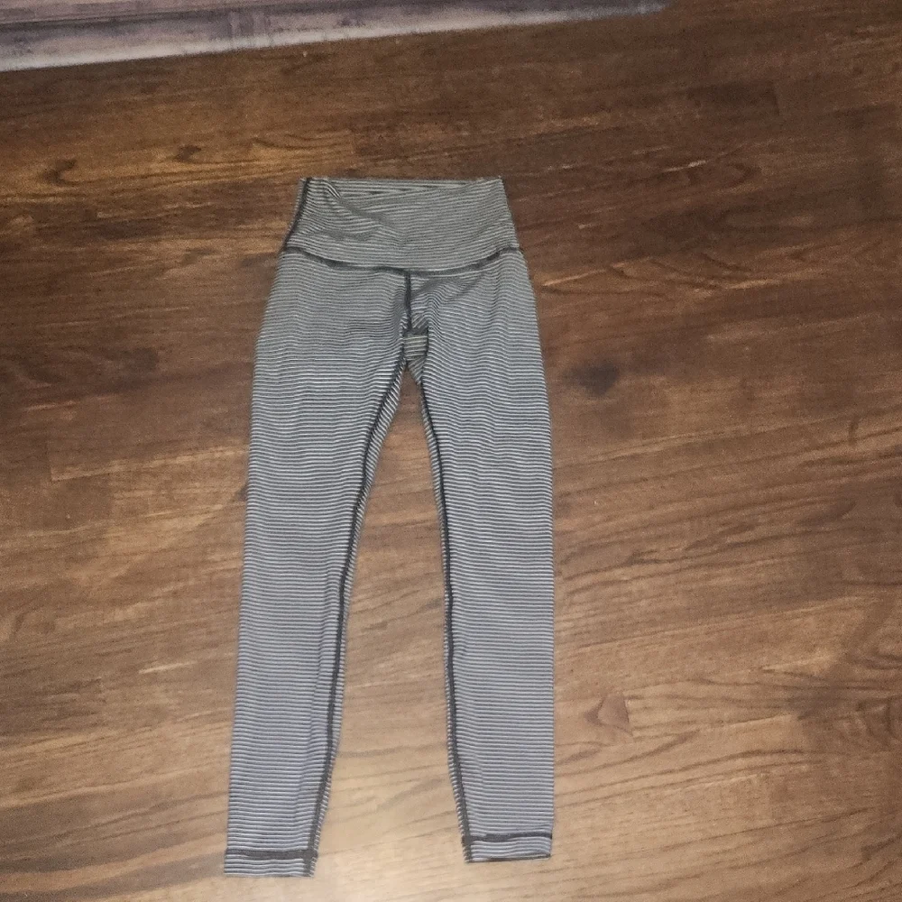 Lululemon Wunder Under High-Rise Tight 25